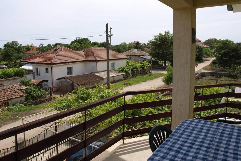 Къща За Гости Шишкови Shabla Exterior foto
